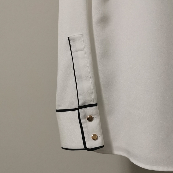 Calvin Klein White Blouse - Picture 2 of 2